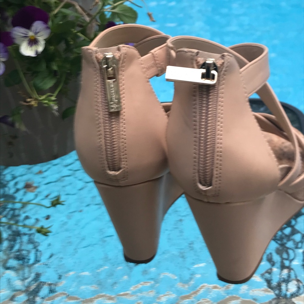 Jessica Simpson Wedge Sandals - Picture 4 of 6